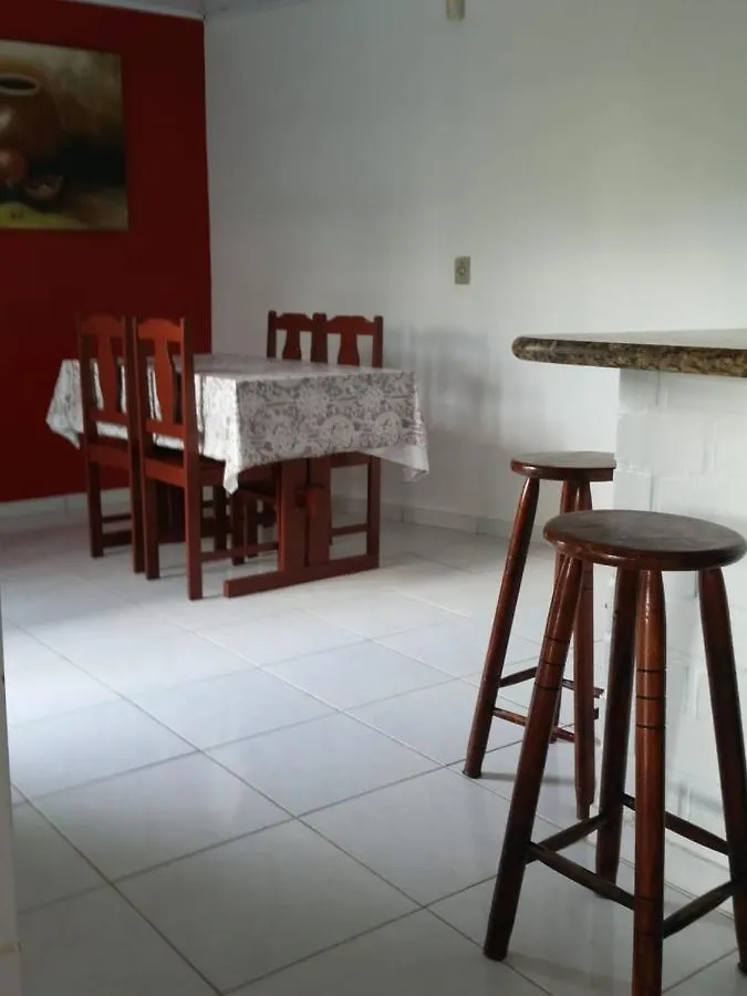 Moradas Jeane Guarda do Embaú Gæstehus